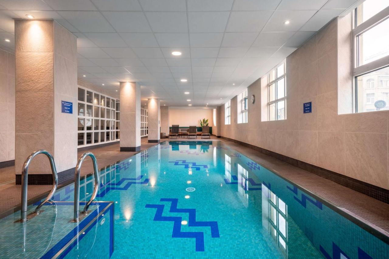 Radisson Blu Hotel, Centre Hotel
