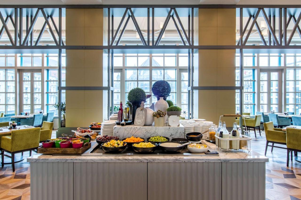 Radisson Blu Hotel, Centre 4* Antwerp